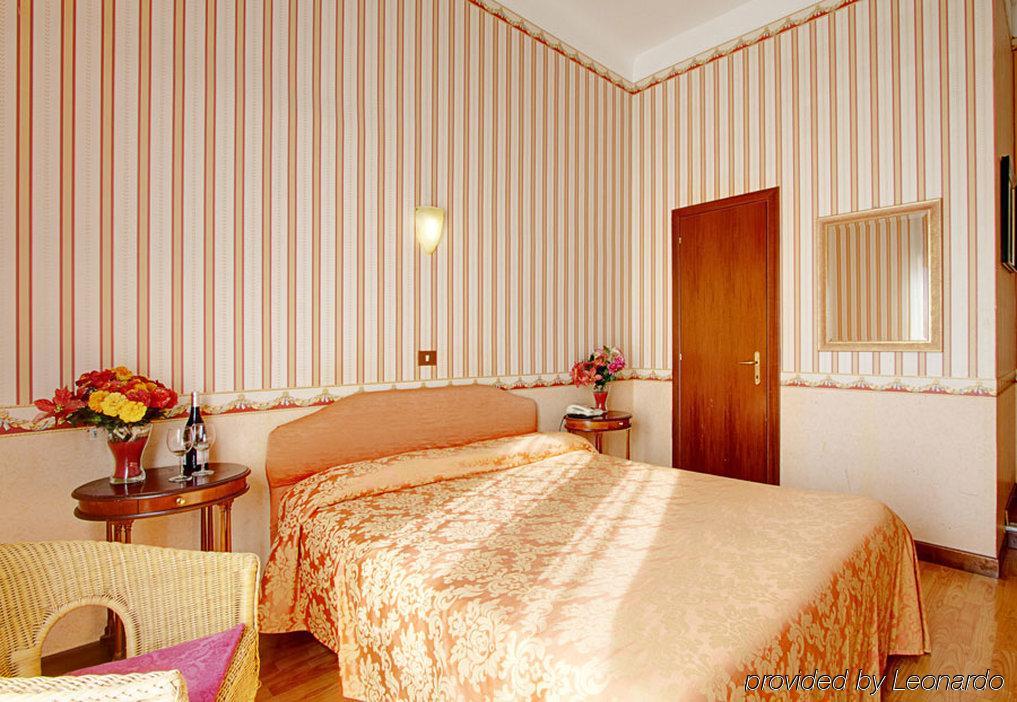 Hotel Aquarium โรม ภายนอก รูปภาพ